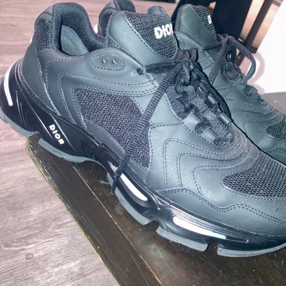 Black dior shoes size 10.5 (44) run good to size